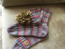 ? Handgestrickte Socken Gr. 42/43 Handarbeit / Sockenwolle 4fach/