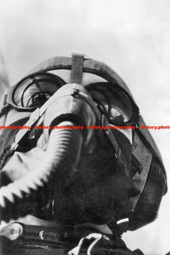 F028260 deutscher pilot - deutscher,
