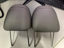 [VB] 2x Chrysler 300C Kopfstützen grau Leder, neuwertig