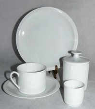 Royal Porcelain Arzberg Bavaria Form 2075 weiß Riffelrand Rillen Teile zur Wahl
