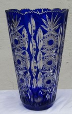 BLEIKRISTALL- VASE blauer Überfang 26 cm STERNEN- HANDSCHLIFF Prunkvase