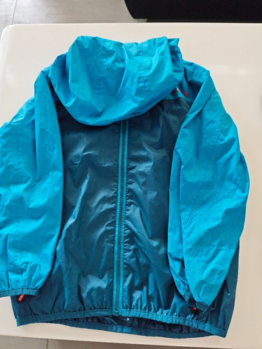 Regenjacke und jogginghose - regenjacke,