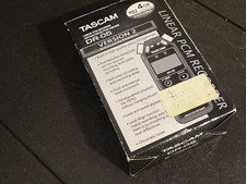 TASCAM DR-05 RECORDER VERSION 2 NOS NEW UNBENUTZT