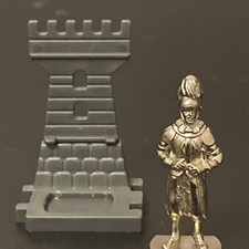 Ü-Ei Zinn Figur Ü-Ei Swiss 2 N 96 n 76 Mit Wachtturm  Ohne Beipackzettel