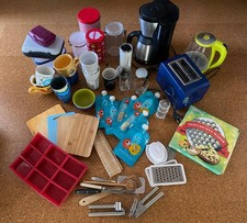 Großes Paket Küchensachen (Geschirr, Kaffeemaschine, Wasserkocher, Toaster...)