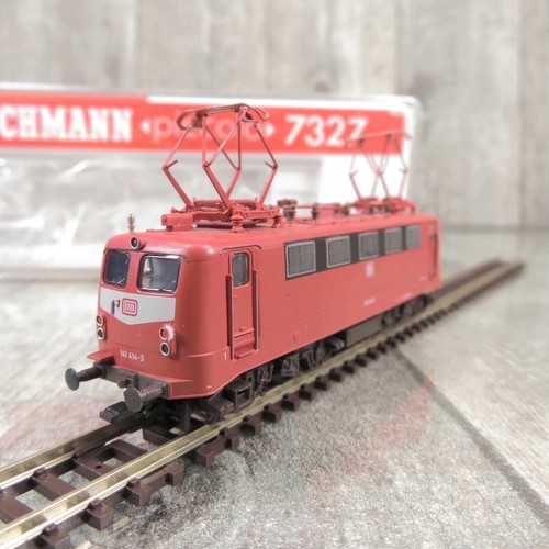 Fleischmann 7327 spur - spur, n