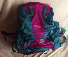 alter Rucksack Bergsteigen