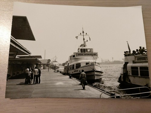 Foto hafenbarkasse harburg - foto,