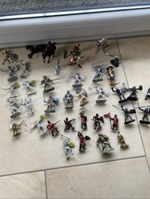 40 X Ritter Figuren 1995 Pferde Mittelalter