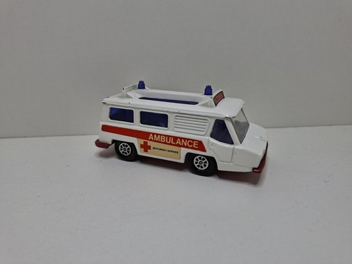 Corgi motorway ambulance - motorway,