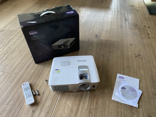 Benq w1070 beamer - –, voll