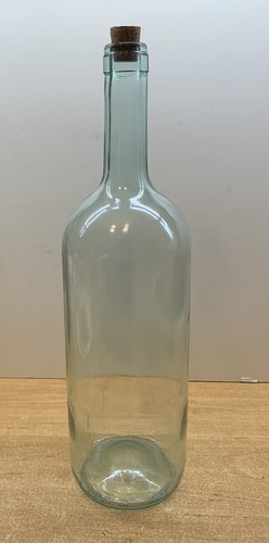 Leere große weinflasche l - weinflasche,