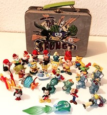 Sponge Bob Koffer Blech mit Figuren Sammlung Zwerge, Elefanten, Micky Mouse etc.