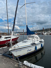 Segelboot Kirie Feeling 226