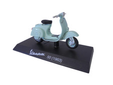 Piaggio Vespa 50 (1963) - 1:18