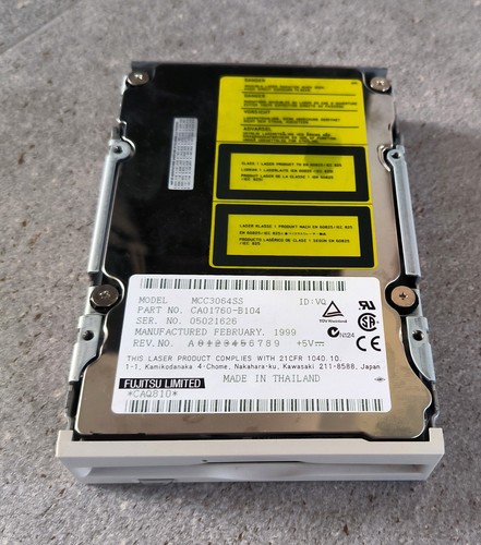 Fujitsu laufwerk 640mb scsi - mo-laufwerk,