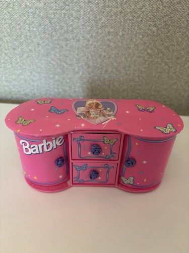 Vintage 1996 barbie - vintage,
