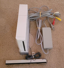 NINTENDO WII MODEL RVL-001