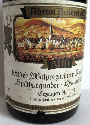 Weinflasche 1983er