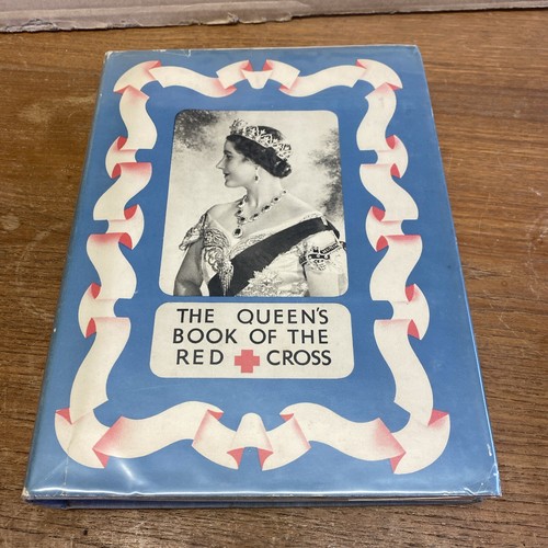 The queen book - the, red