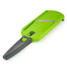 Börner Multi Slicer Gemüsehobel Kartoffelreibe Gurkenschneider handlicher Hobel 