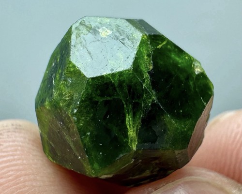 Carat ultra rare top - 18, green