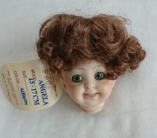 Global Dolls Perücke Angela