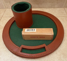 Würfelbecher Set mit