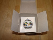 Weihnachtskugel / Holly Ball