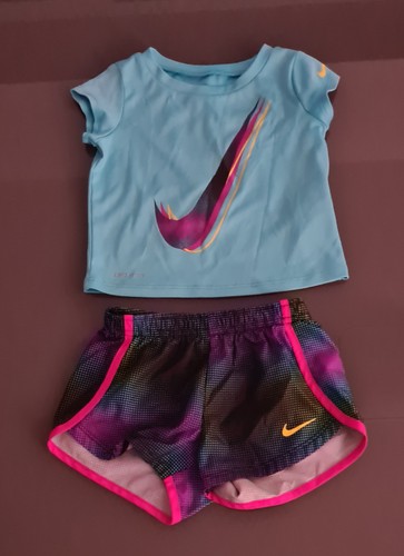 Shirt mit kurzhose - kurzhose, von