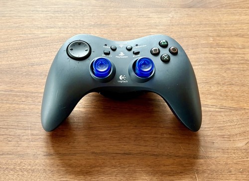 Logitech playstation ps2 - playstation,