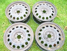 Original Stahlfelgen mit Radkappen Citroen. Peugeot. Opel. 7x17 ET42.