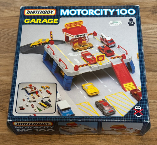 Matchbox motorcity mc100 - matchbox,