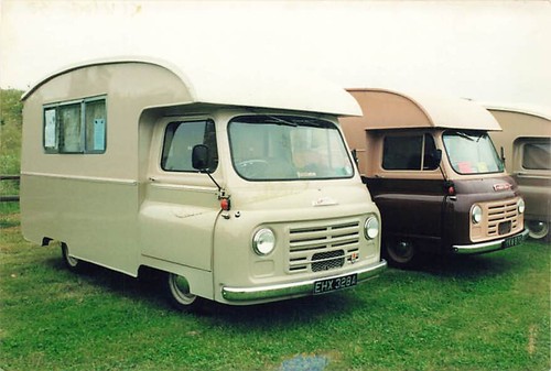 Altes wohnmobil oldtimer - wohnmobil,