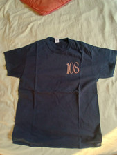 108 schwarzes großes Hemd