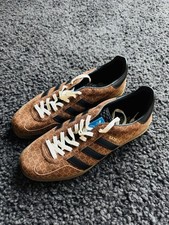 Gucci x adidas Gazelle Brown