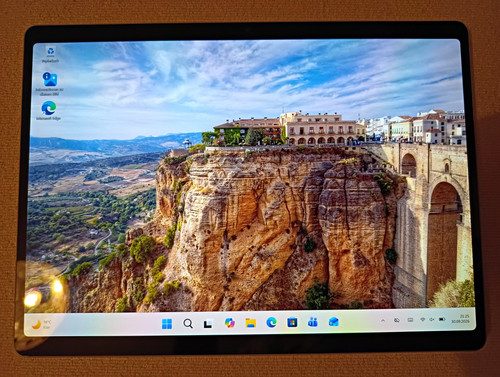 Microsoft surface pro 11th - microsoft,