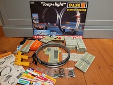 Faller AMS 3902 Loop + Light Rennbahnset mit zusätzlichen Schienen, komplett