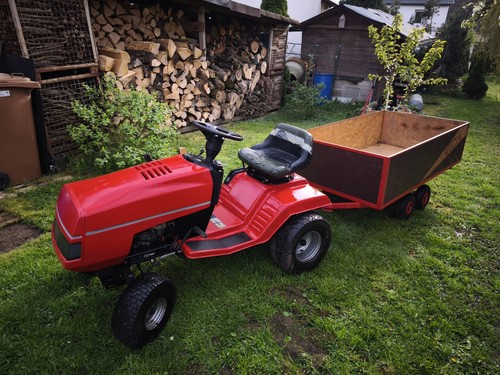 Traktor mit anhänger - traktor,