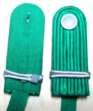 orig . NVA Schulterstücke