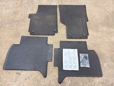 Original VW Gummifußmatten Satz – Amarok Doppelkabine (2010–2023)