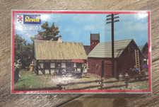Revell H0 2051 Fachwerkkate Mit Scheune Modellbausatz in OVP Spur H0