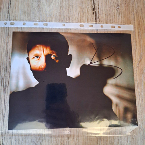 James bond daniel craig - bond,