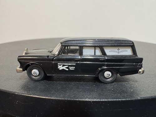 Mercedes 190 wagner - wagner, vers