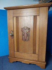 Antiker Kleiner Jugendstil Wandschrank Apotheker Schrank mit Schlüssel 