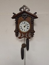 Alte Wanduhr um 1890 mit 2