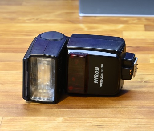 Nikon speedlight 600 - nikon,