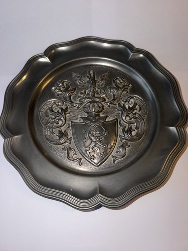 Zinnteller mit wappen - zinnteller,