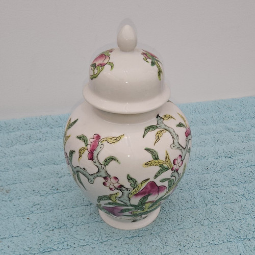 Porzellan vase mit deckel - vase,