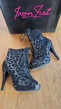 Iron Fist Peeptoe Boots mit Schnürung Leo Horror Gothic Rockabilly Größe 37